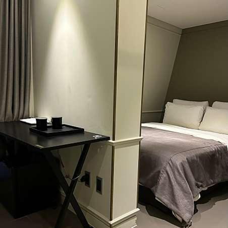 Hotel Gaden Suwon Exterior foto