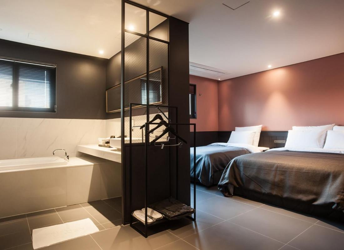 Hotel Gaden Suwon Exterior foto